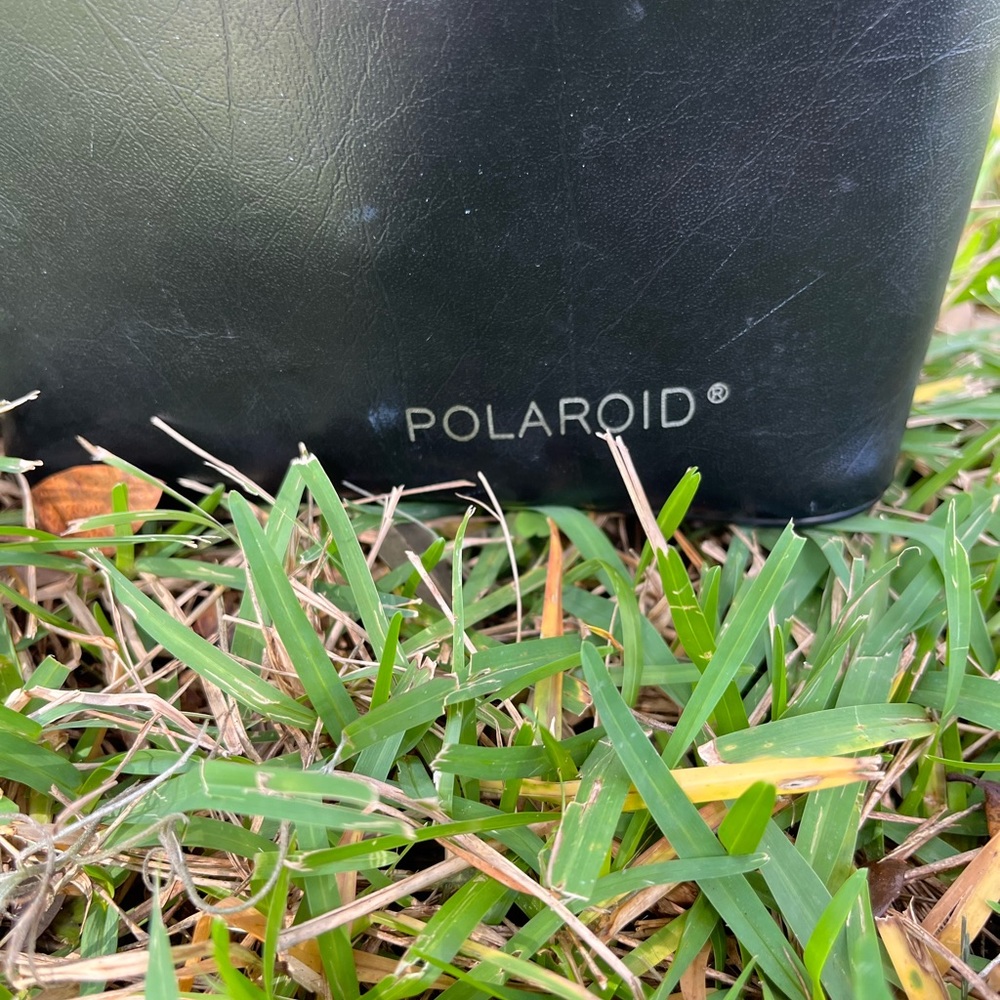 Vintage Polaroid Pronto Instant Camera with Carrying Bag - Picture 4 of 8